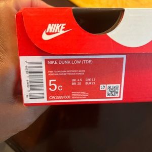Nike Dunks- Toddler 5. Brand new in box